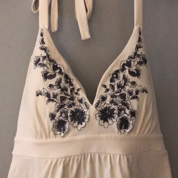 Victoria's Secret Tops - Embellished Victorias Secret Bra Top 🌺